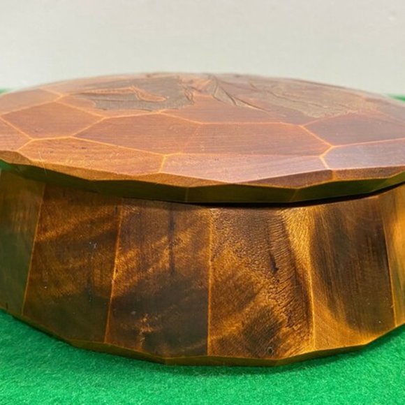 Vintage Wooden Box, Keepsake Box, Wooden Treasure Box, Trinket Box, Memory Box, - Picture 9 of 10